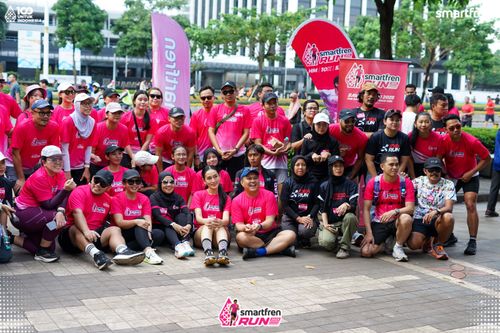Race photo from Smartfren Run 2025 Vibes