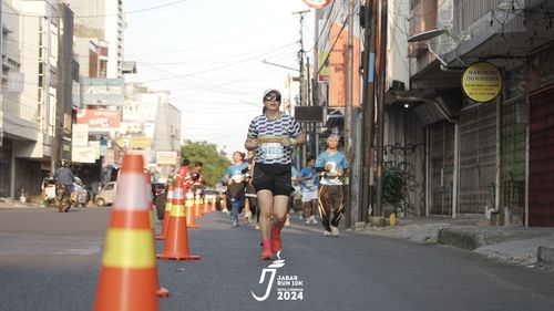 Race photo from Jabar Run 10K 2024