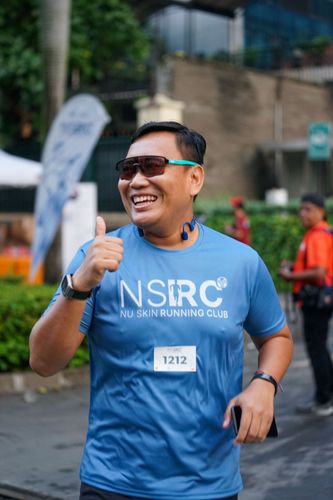 Race photo from NU SKIN RUNNING CLUB