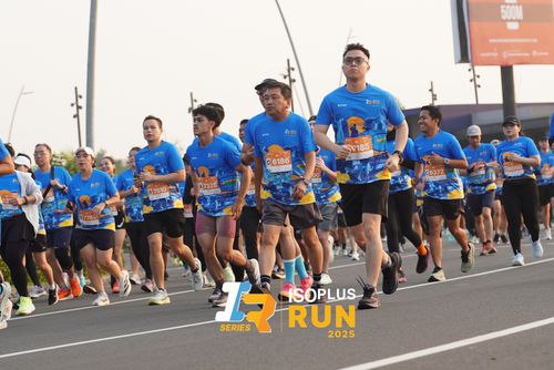 Race photo from ISOPLUS RUN 2025 - JAKARTA