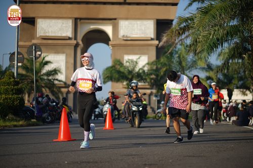 Race photo from Kediri Half Marathon 2024