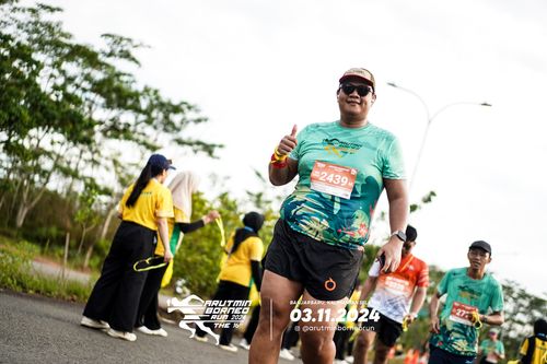 Race photo from Arutmin Borneo Run 2024