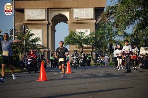 Race photo from Kediri Half Marathon 2024
