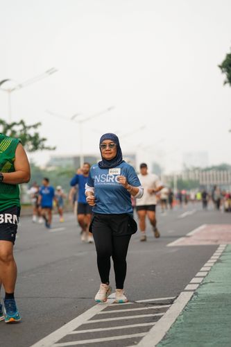 Race photo from NU SKIN RUNNING CLUB