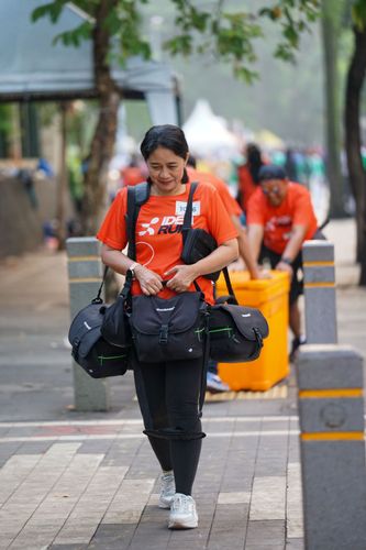 Race photo from NU SKIN RUNNING CLUB
