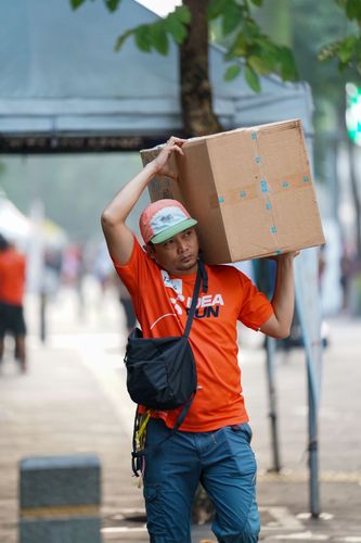 Race photo from NU SKIN RUNNING CLUB