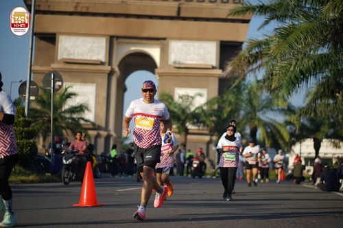 Race photo from Kediri Half Marathon 2024
