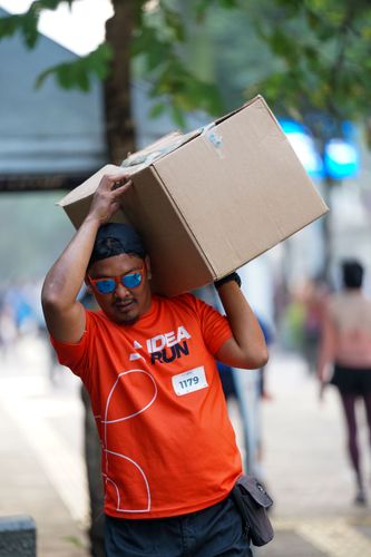 Race photo from NU SKIN RUNNING CLUB