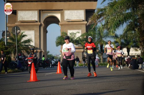 Race photo from Kediri Half Marathon 2024