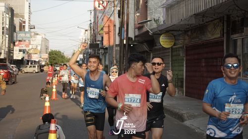 Race photo from Jabar Run 10K 2024