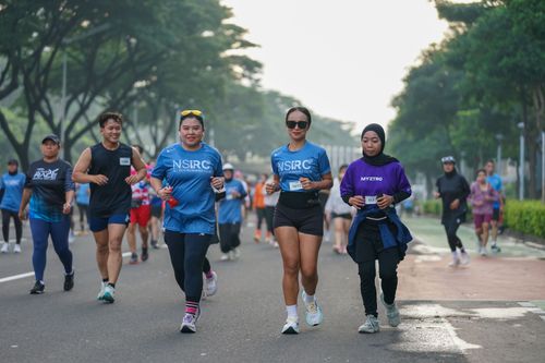 Race photo from NU SKIN RUNNING CLUB