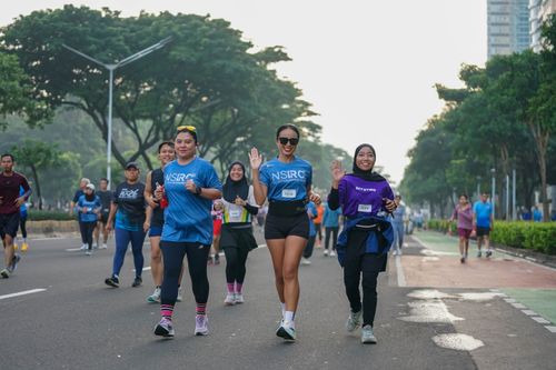 Race photo from NU SKIN RUNNING CLUB