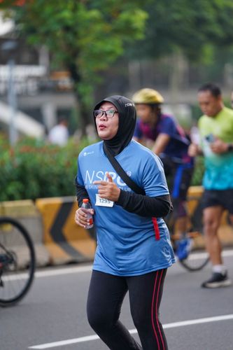 Race photo from NU SKIN RUNNING CLUB