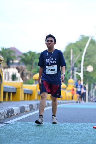 Race photo from KEMLU RUN 2025
