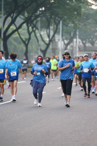 Race photo from NU SKIN RUNNING CLUB