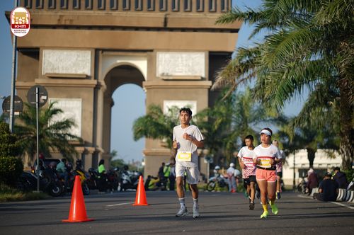 Race photo from Kediri Half Marathon 2024