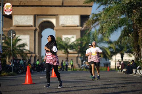 Race photo from Kediri Half Marathon 2024
