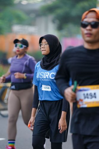 Race photo from NU SKIN RUNNING CLUB