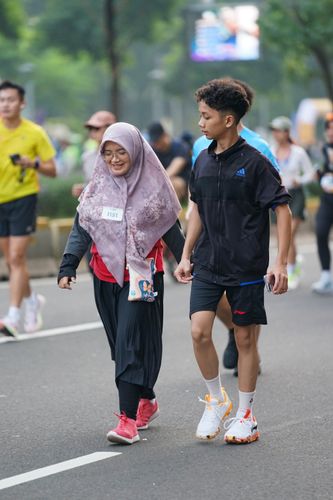 Race photo from NU SKIN RUNNING CLUB