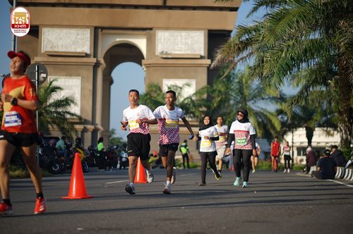 Race photo from Kediri Half Marathon 2024