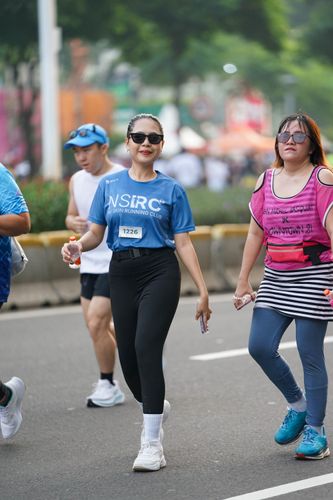 Race photo from NU SKIN RUNNING CLUB
