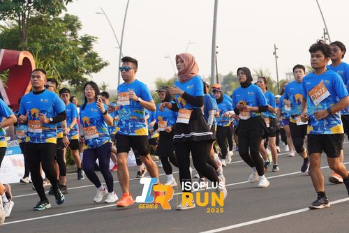 Race photo from ISOPLUS RUN 2025 - JAKARTA