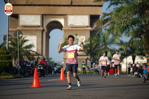 Race photo from Kediri Half Marathon 2024