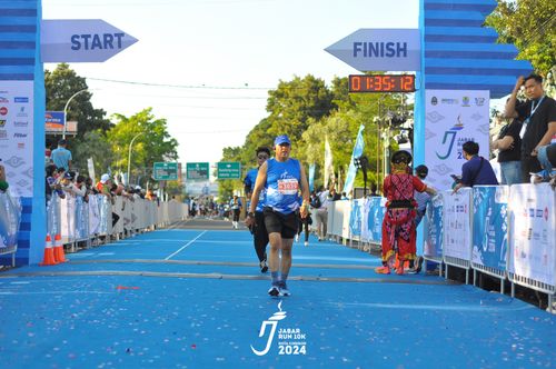 Race photo from Jabar Run 10K 2024
