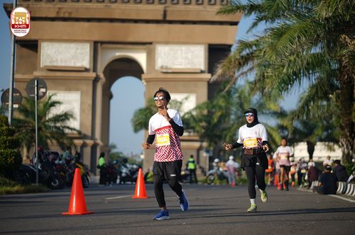 Race photo from Kediri Half Marathon 2024