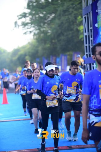 Race photo from Isoplus Run 2024 Surabaya