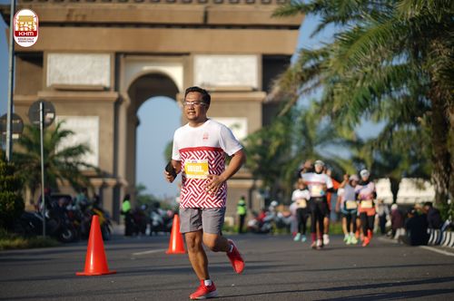 Race photo from Kediri Half Marathon 2024