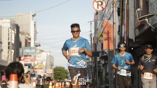 Race photo from Jabar Run 10K 2024