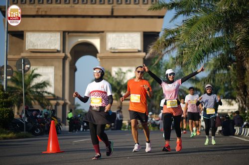 Race photo from Kediri Half Marathon 2024