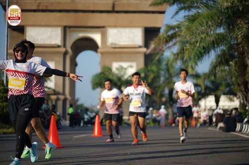 Race photo from Kediri Half Marathon 2024