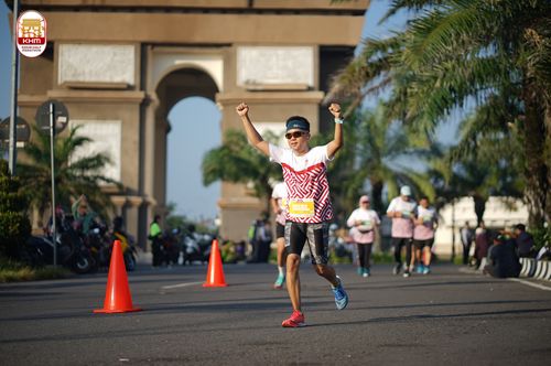 Race photo from Kediri Half Marathon 2024