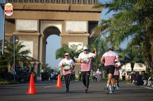Race photo from Kediri Half Marathon 2024