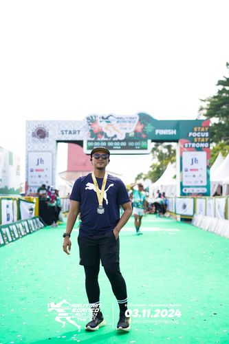 Race photo from Arutmin Borneo Run 2024