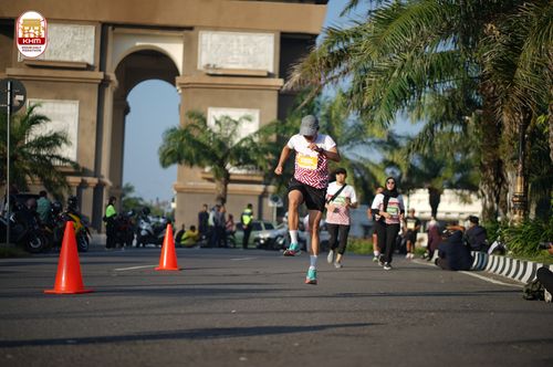 Race photo from Kediri Half Marathon 2024