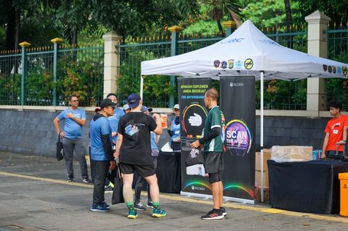 Race photo from NU SKIN RUNNING CLUB