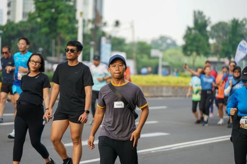 Race photo from NU SKIN RUNNING CLUB