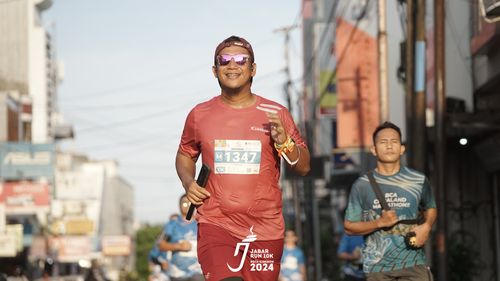 Race photo from Jabar Run 10K 2024