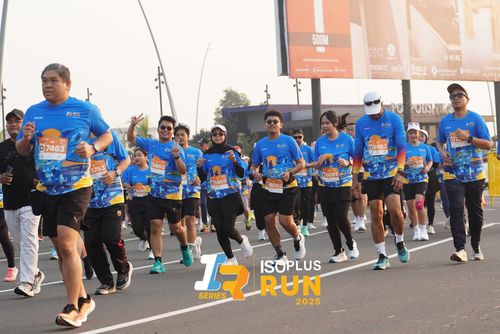 Race photo from ISOPLUS RUN 2025 - JAKARTA