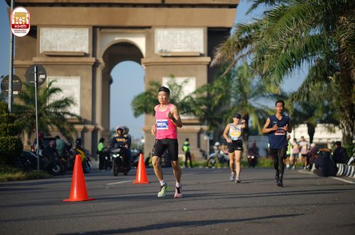 Race photo from Kediri Half Marathon 2024