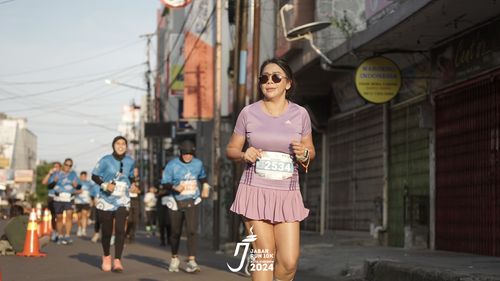 Race photo from Jabar Run 10K 2024