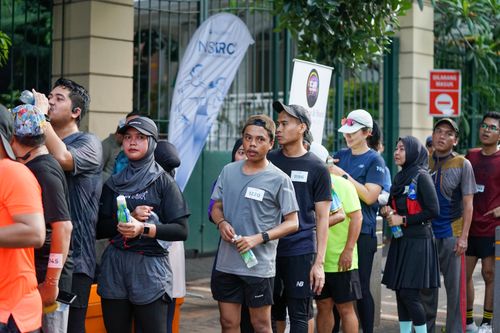 Race photo from NU SKIN RUNNING CLUB