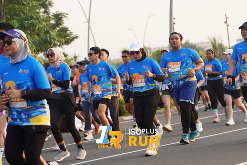 Race photo from ISOPLUS RUN 2025 - JAKARTA