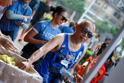 Race photo from NU SKIN RUNNING CLUB