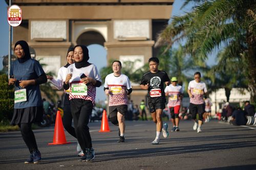 Race photo from Kediri Half Marathon 2024