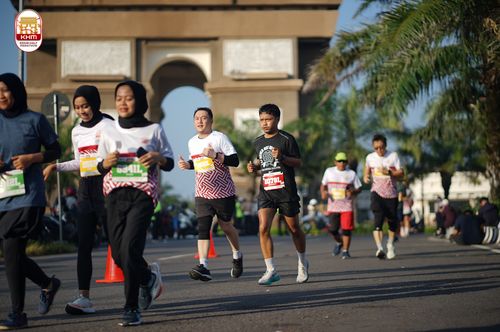 Race photo from Kediri Half Marathon 2024