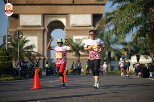 Race photo from Kediri Half Marathon 2024
